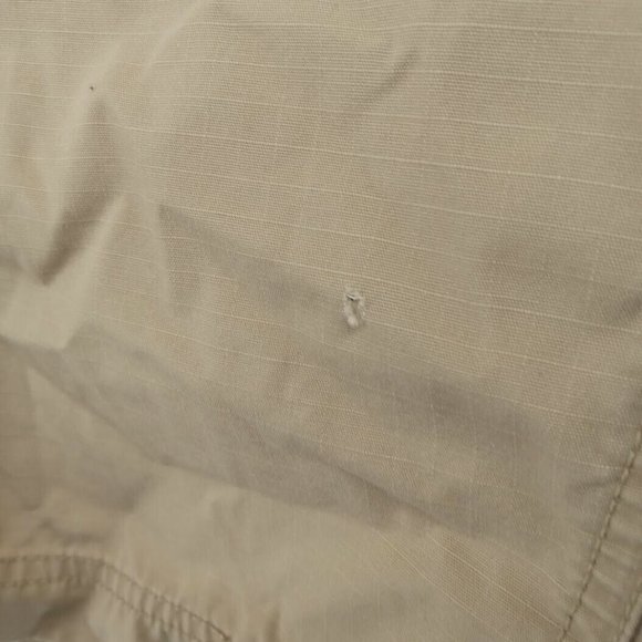 The North Face Shorts Mens Size 34‎ Beige Khaki Cargo Check Outdoor Gorpcore - Picture 2 of 10